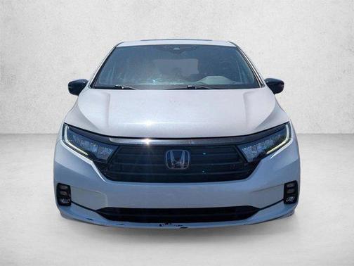 Platinum White Pearl 2024 Honda Odyssey Sport
