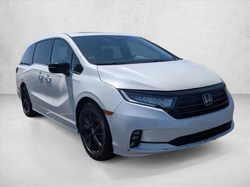 Platinum White Pearl 2024 Honda Odyssey Sport