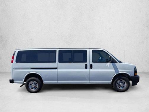 Summit White 2023 Chevrolet Express 3500 RWD 3500 Extended Wheelbase LS