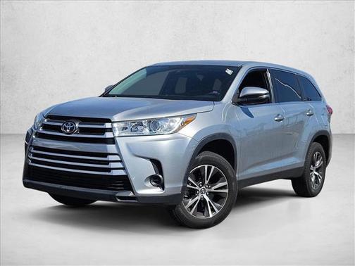 Celestial Silver Metallic 2019 Toyota Highlander LE I4