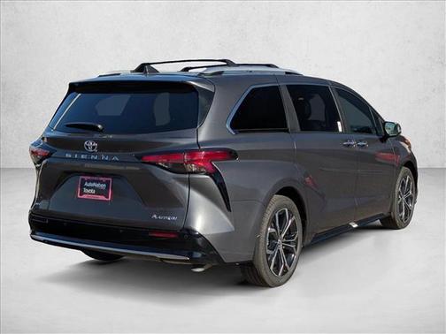 2025 Toyota Sienna Platinum