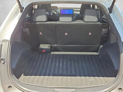 Wind Chill Pearl 2024 Toyota bZ4X XLE