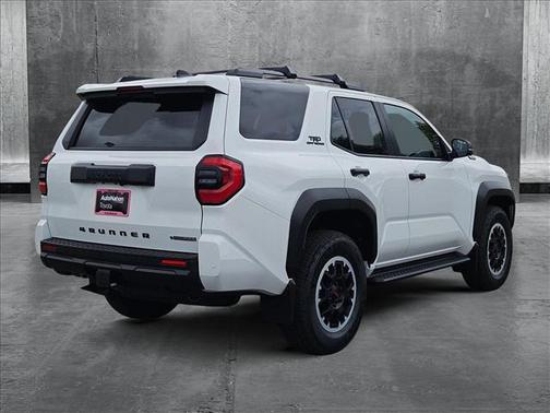 2025 Toyota 4Runner TRD Off Road
