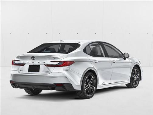 Wind Chill Pearl 2026 Toyota Camry XSE