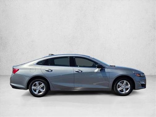 Sterling Gray Metallic 2024 Chevrolet Malibu 1LS