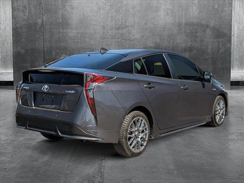2018 Toyota Prius Three Touring