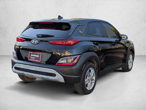 2022 Hyundai KONA SE