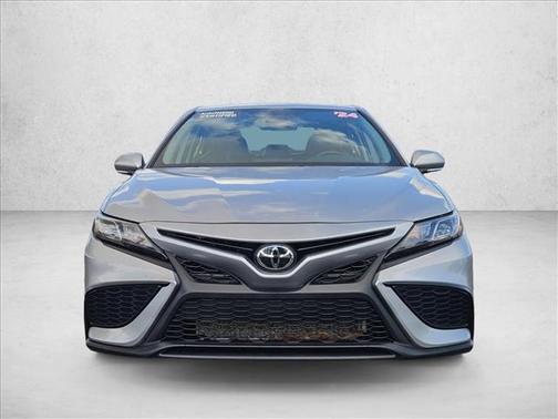 Celestial Silver Metallic 2024 Toyota Camry SE