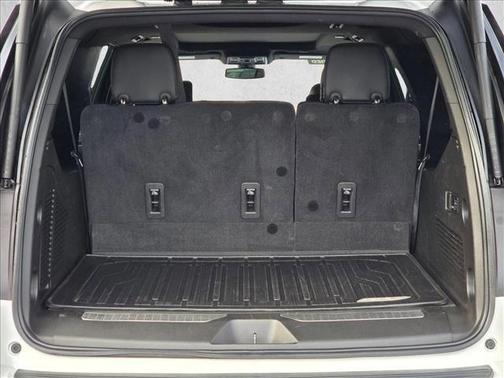 2021 GMC Yukon XL 4WD AT4