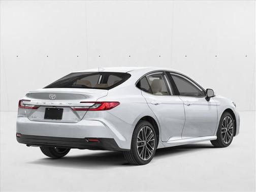 Wind Chill Pearl 2026 Toyota Camry XLE
