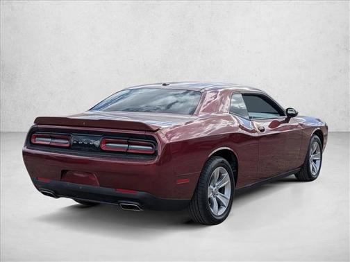 2022 Dodge Challenger SXT