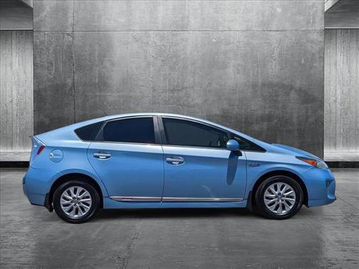2012 Toyota Prius Plug-in Advanced