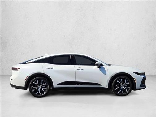 2024 Toyota Crown XLE