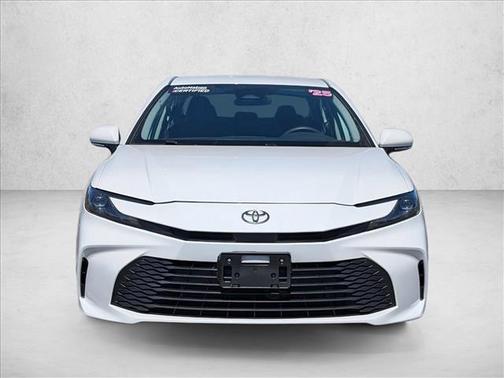 Ice Cap 2025 Toyota Camry LE