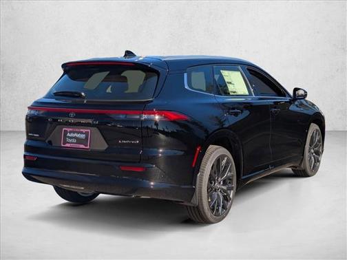 2025 Toyota Crown Signia Limited