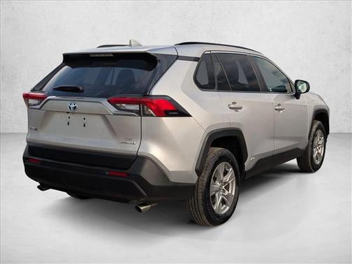 2022 Toyota RAV4 Hybrid LE
