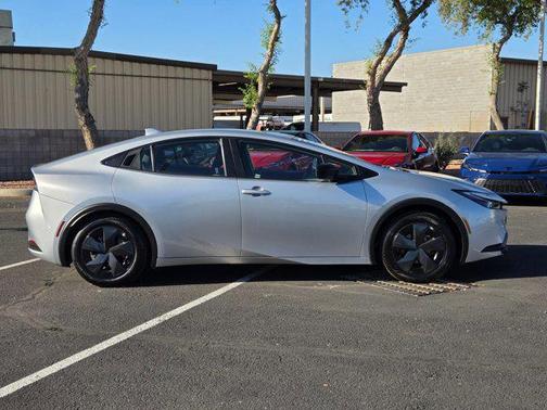 2024 Toyota Prius LE