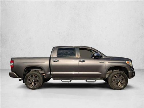 2017 Toyota Tundra Platinum