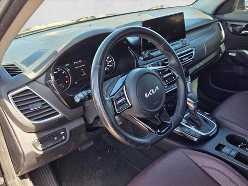 2022 Kia Seltos SX Turbo