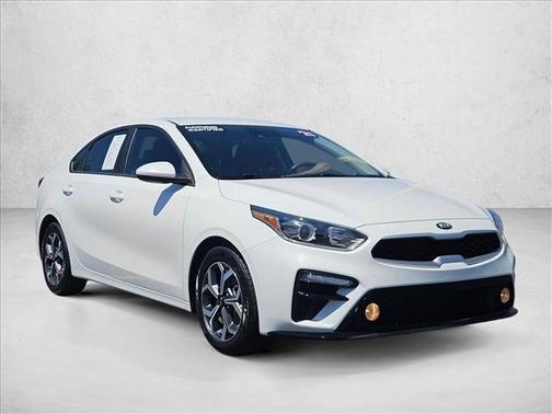 Snow White Pearl 2021 Kia Forte LXS