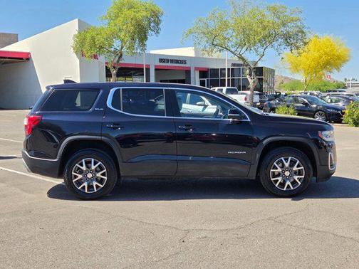 Midnight Blue Metallic 2022 GMC Acadia FWD SLE