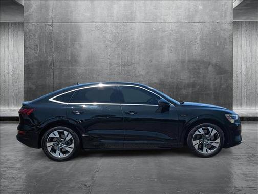 2020 Audi e-tron Sportback Premium Plus