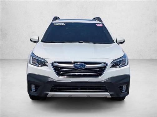 Crystal White Pearl 2022 Subaru Outback Limited