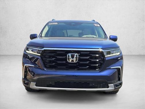 Platinum White Pearl 2025 Honda Pilot Elite