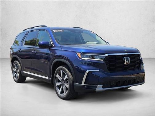 Platinum White Pearl 2025 Honda Pilot Elite