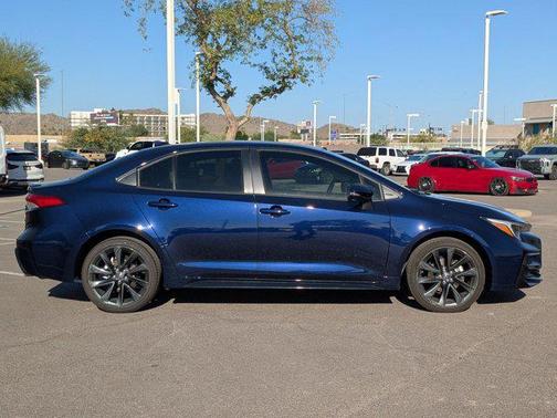 2025 Toyota Corolla Hybrid SE