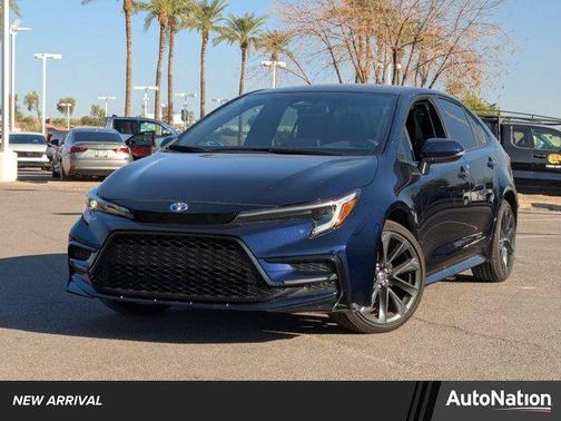 2025 Toyota Corolla Hybrid SE