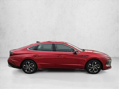 Ultimate red 2025 Hyundai SONATA SEL