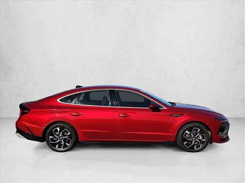 Ultimate red 2025 Hyundai SONATA SEL