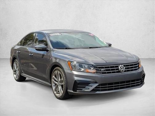 2018 Volkswagen Passat 2.0T R-Line