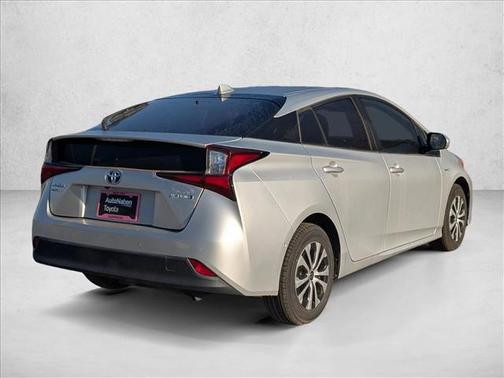 2020 Toyota Prius LE