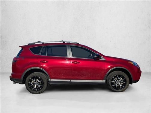 2018 Toyota RAV4 SE