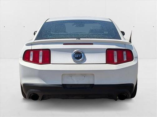 2011 Ford Mustang GT Premium