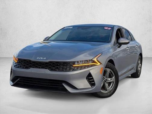 2022 Kia K5 LXS