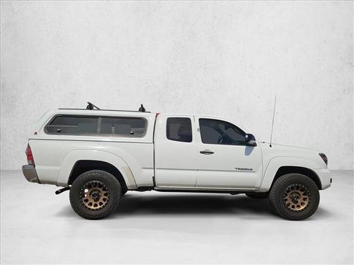 Super White 2012 Toyota Tacoma PreRunner
