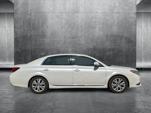 2011 Toyota Avalon Base