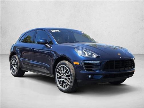 Night Blue Metallic 2018 Porsche Macan Macan