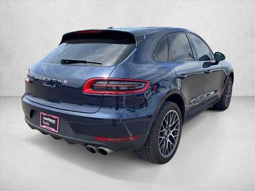 Night Blue Metallic 2018 Porsche Macan Macan