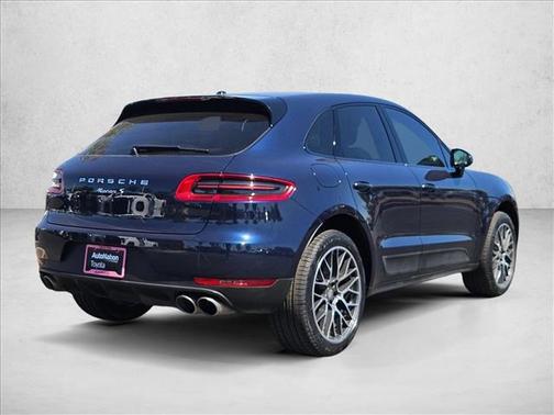 Night Blue Metallic 2018 Porsche Macan Macan