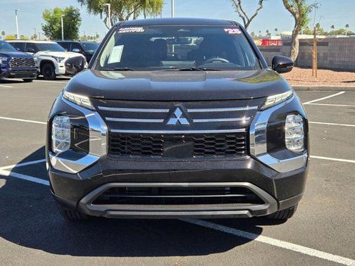 2025 Mitsubishi Outlander ES 2.5 S-AWC