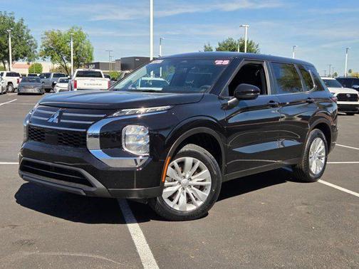 2025 Mitsubishi Outlander ES 2.5 S-AWC