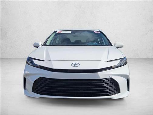 Ice Cap 2026 Toyota Camry LE