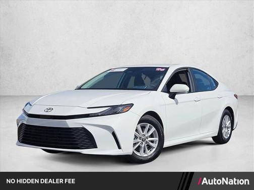 Ice Cap 2026 Toyota Camry LE