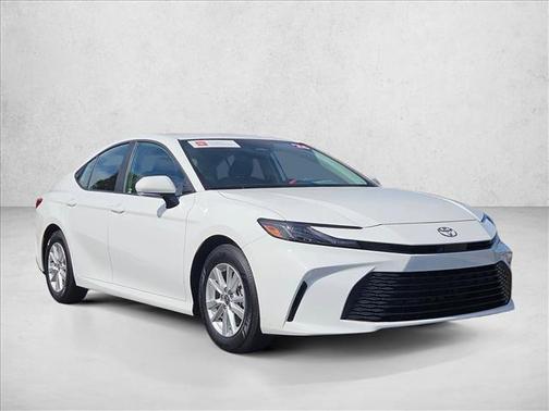Ice Cap 2026 Toyota Camry LE