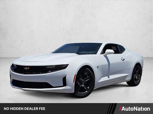 Summit White 2019 Chevrolet Camaro 1LT