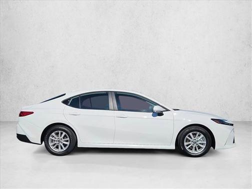 Ice Cap 2026 Toyota Camry LE